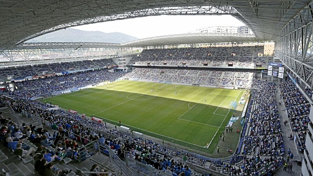 Estadio Carlos Tartiere, marca